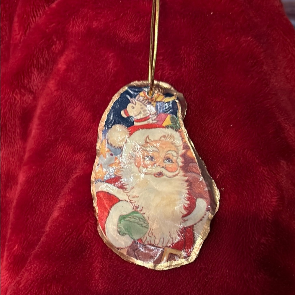 Santa Claus Holiday Ornament